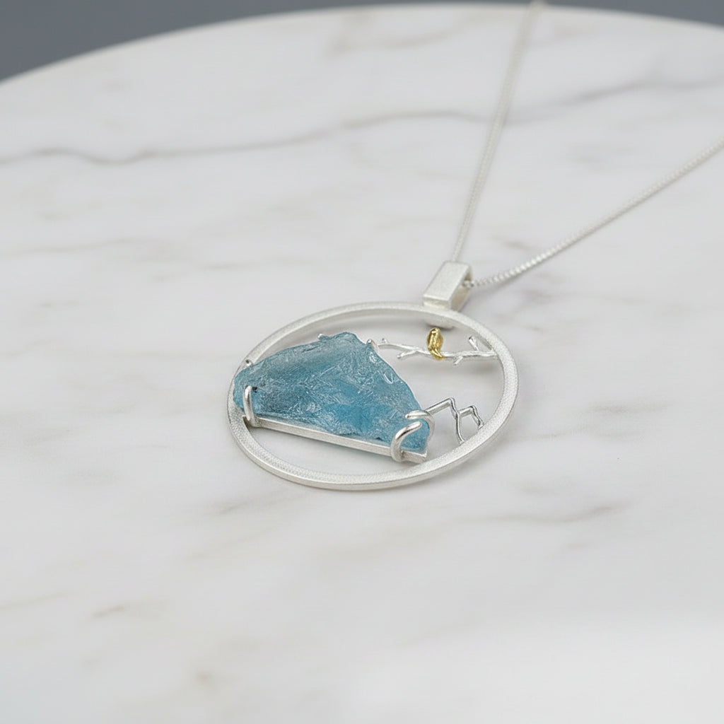 pendant necklace with blue stone in 925 sterling silver