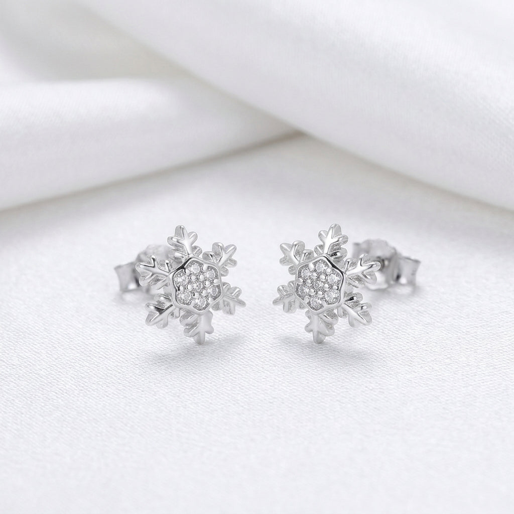 925 Sterling Silver Snowflake Stud Earrings Jewelry Gift For Women Crystal Snowflake Ear Studs Elegant Winter Jewelry Accessory