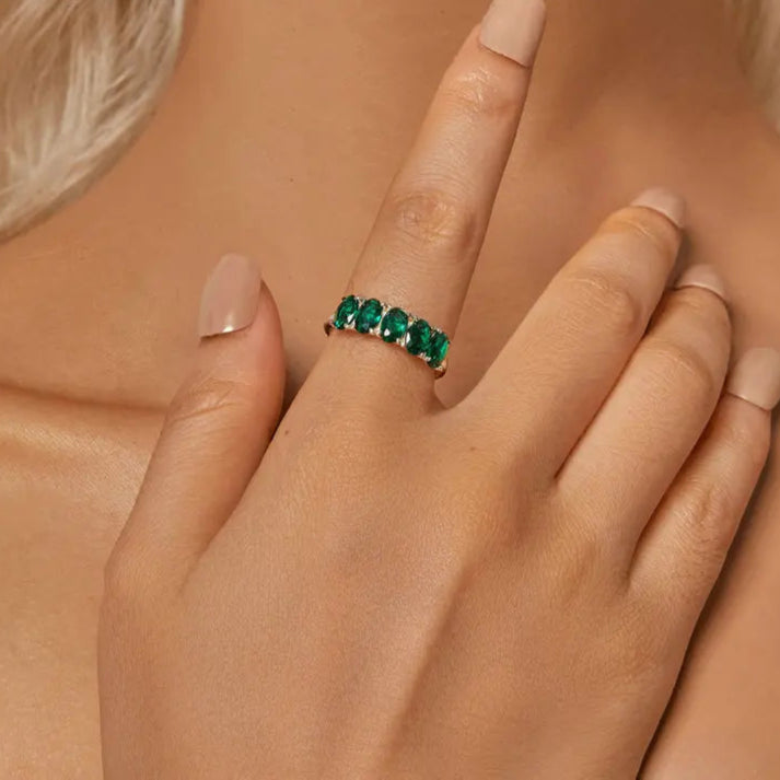 100% 925 Sterling Silver Green Zircon Row Ring – Luxurious Fine Jewelry for Women