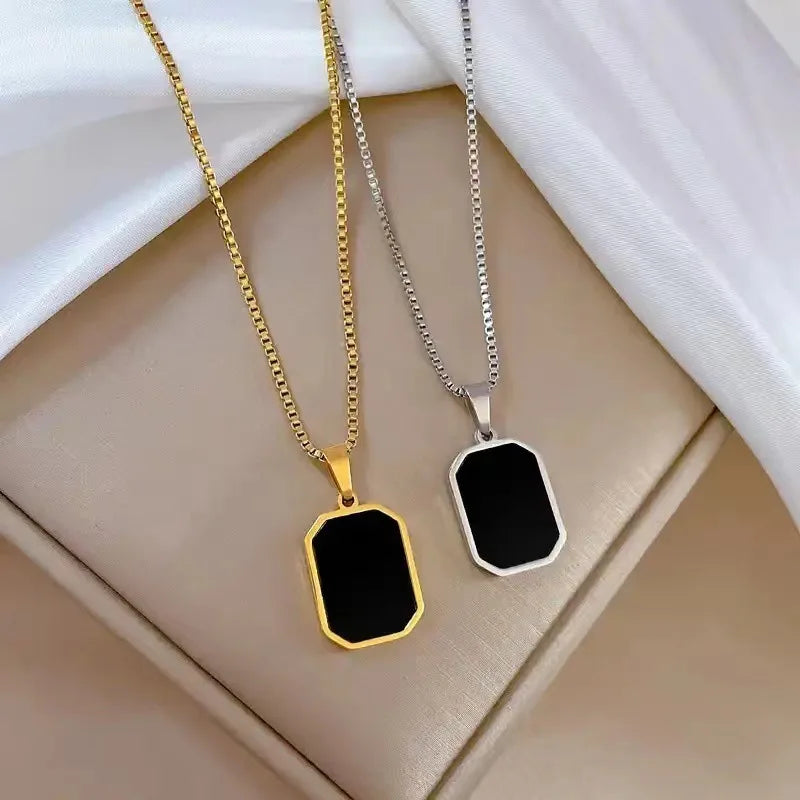 Elegant Korean Black Geometric jewelry Pendant Necklace