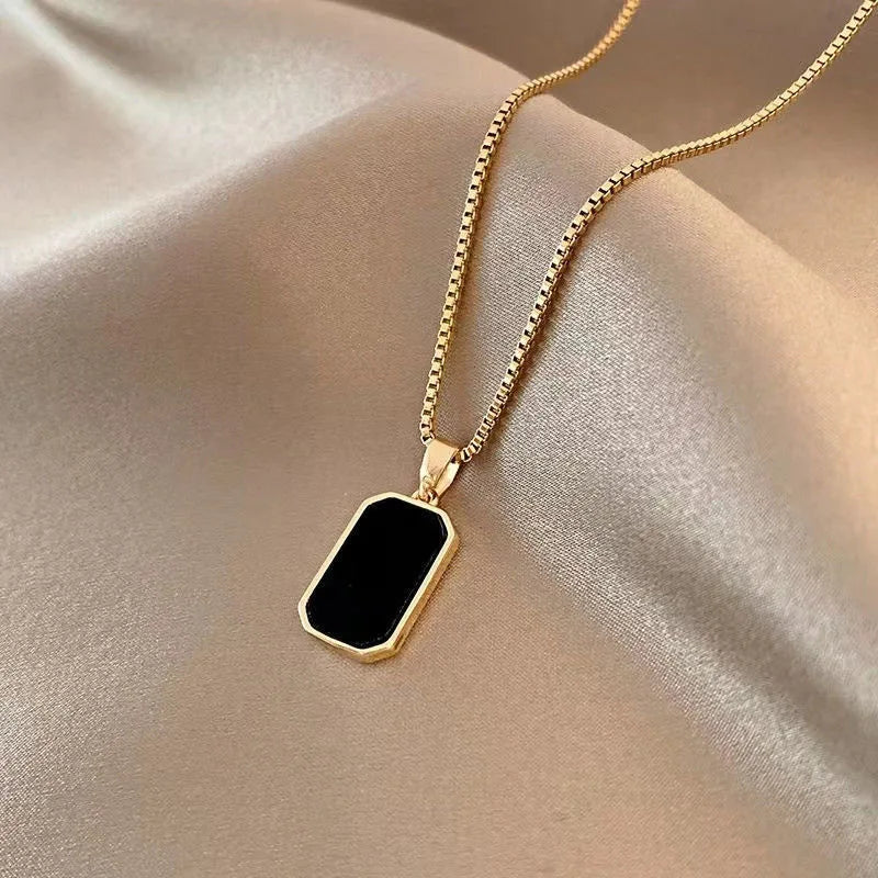 Elegant Korean Black Geometric jewelry Pendant Necklace