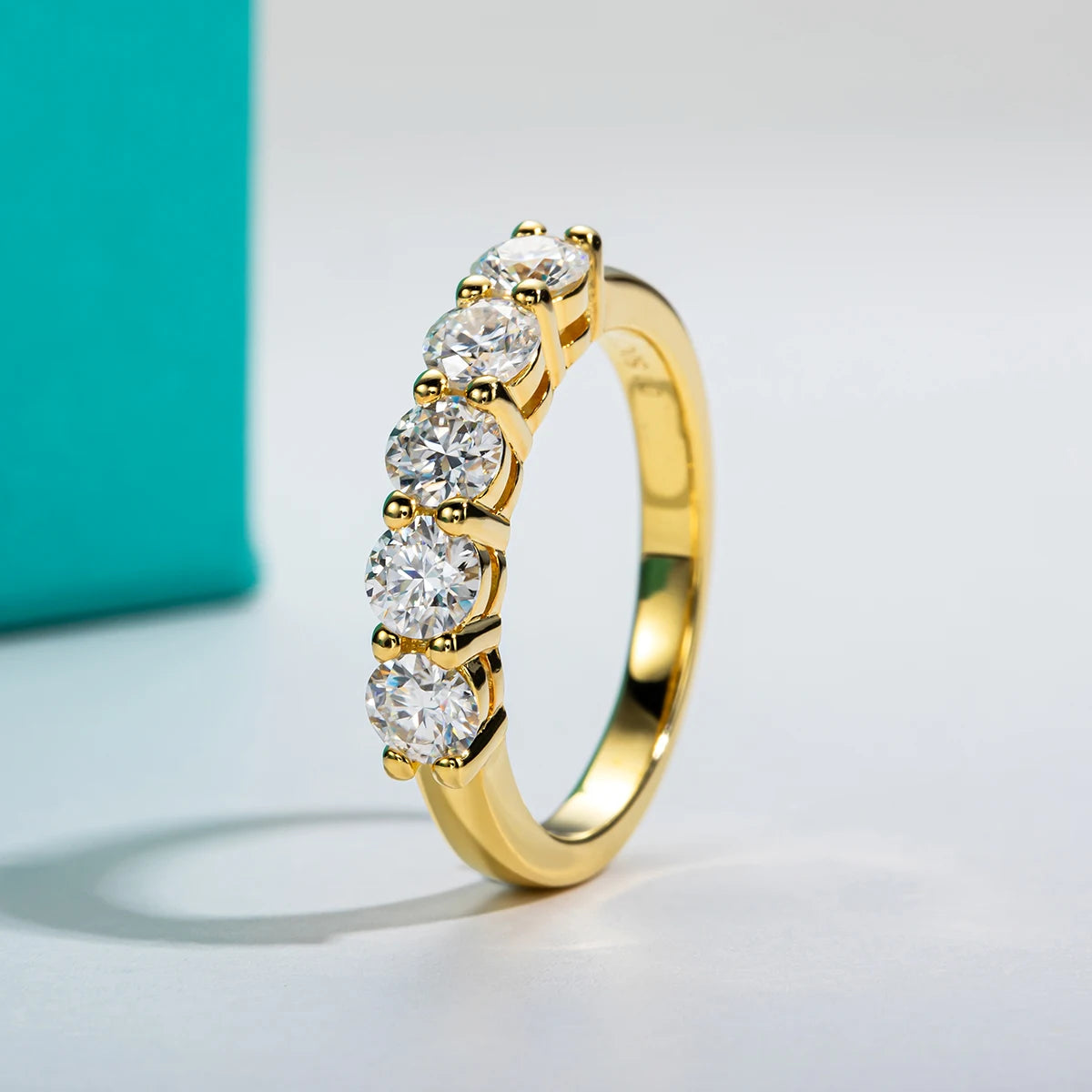 4mm D‑Color Moissanite Wedding Band – 925 Sterling Silver 18K Gold Plated Eternity Ring for Women