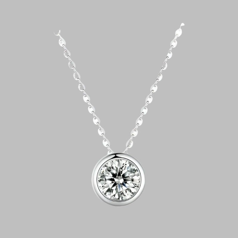 Bazel Radiance Premium  jewelry Necklace/925 Sterling Silver Round Moissanite – D Color