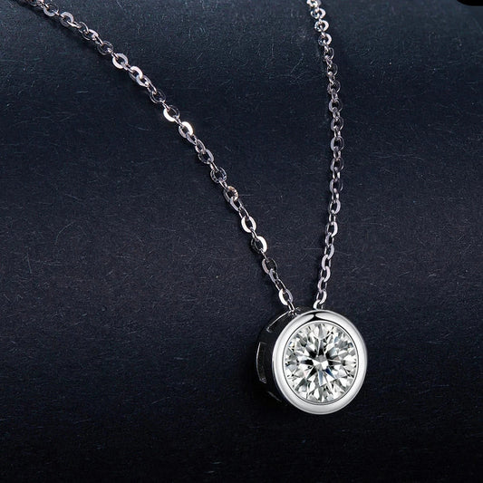 Round moissanite pendant necklace in premium 925 sterling silver, D color, 0.5–1–1.5ct with 400+50mm link chain
