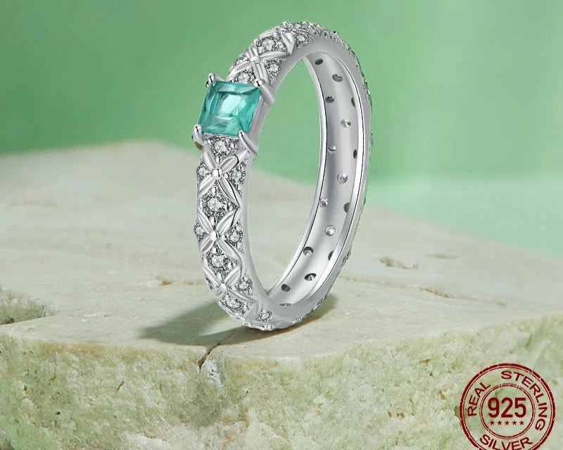 925 Sterling Silver Green Cubic Zirconia Geometric Ring – Elegant Statement Jewelry for Women