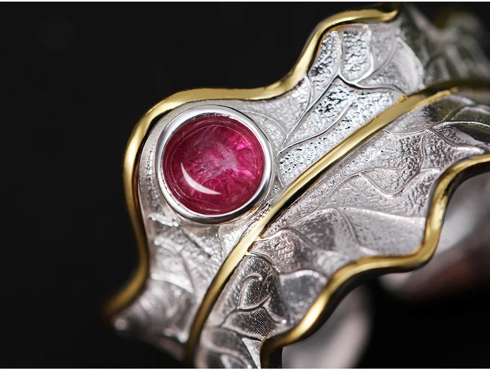 925 Sterling Silver Leaf‑Design Ring with Golden Gemstone – Two‑Tone Nature Inspired Jewelry