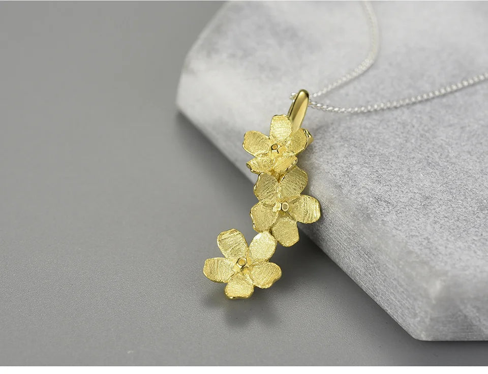 Flower Pendant Necklace- Handmade 925 Sterling Silver Fashion Jewelry